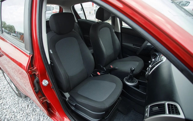 Hyundai i20 cena 25900 przebieg: 141000, rok produkcji 2013 z Radom małe 742